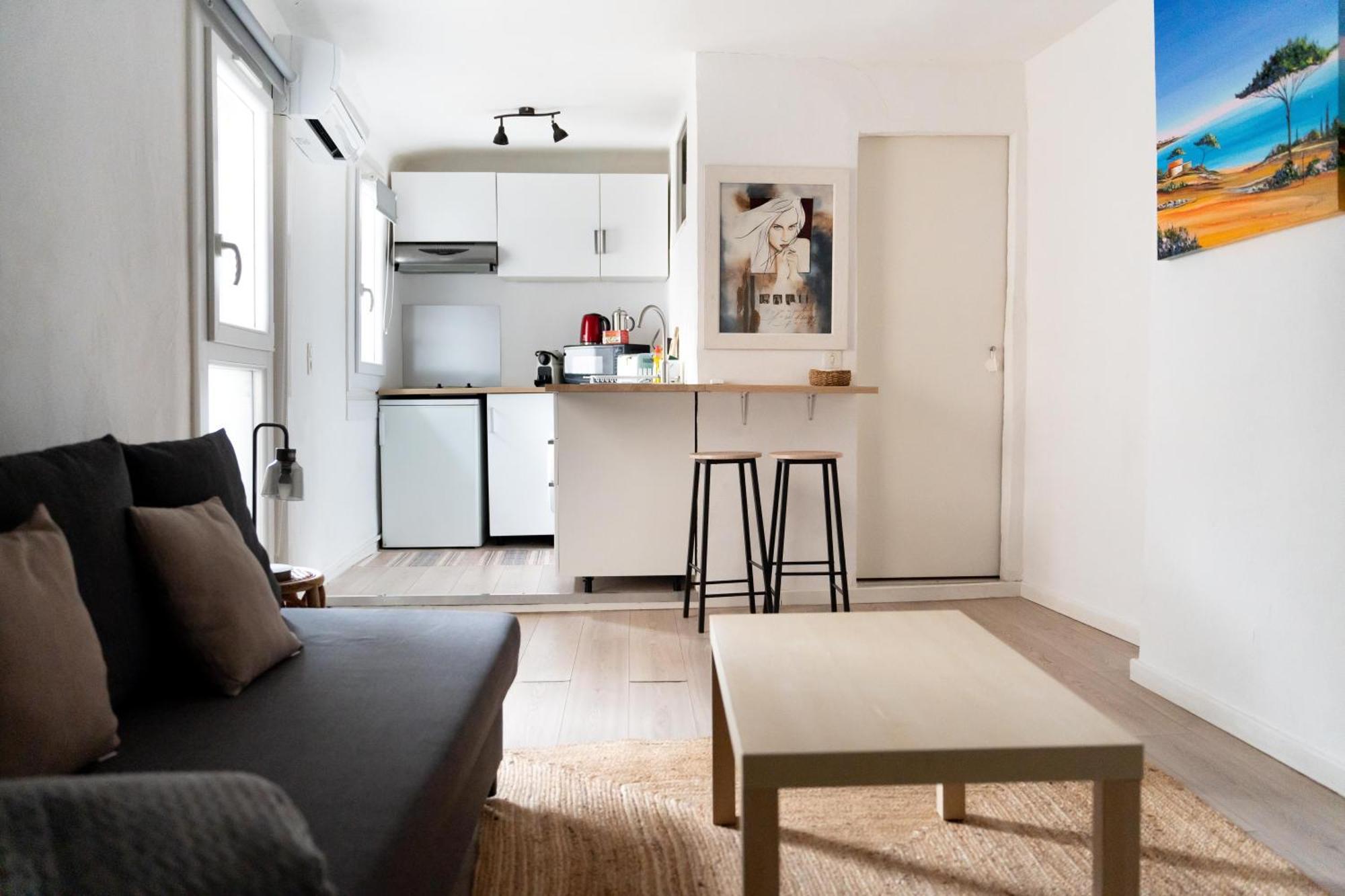 Studio A 2 Minutes Du Cours Mirabeau - Apartment Aix-en-Provence Exterior photo